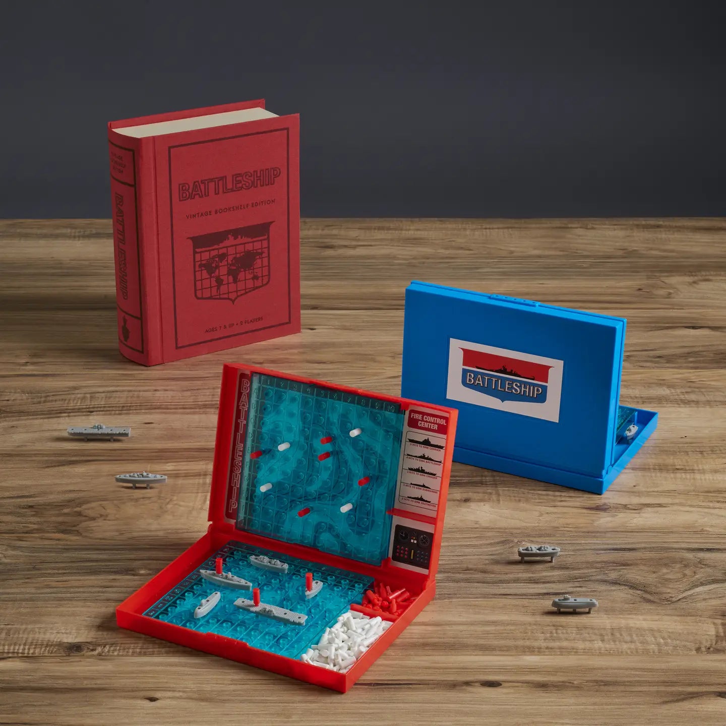 Vintage Bookshelf Game - Battleship