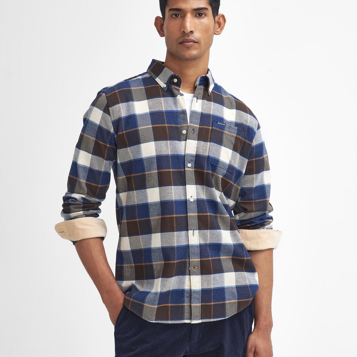 Barbour Valley Tailored Long-Sleeved Shirt in Ecru, image 1